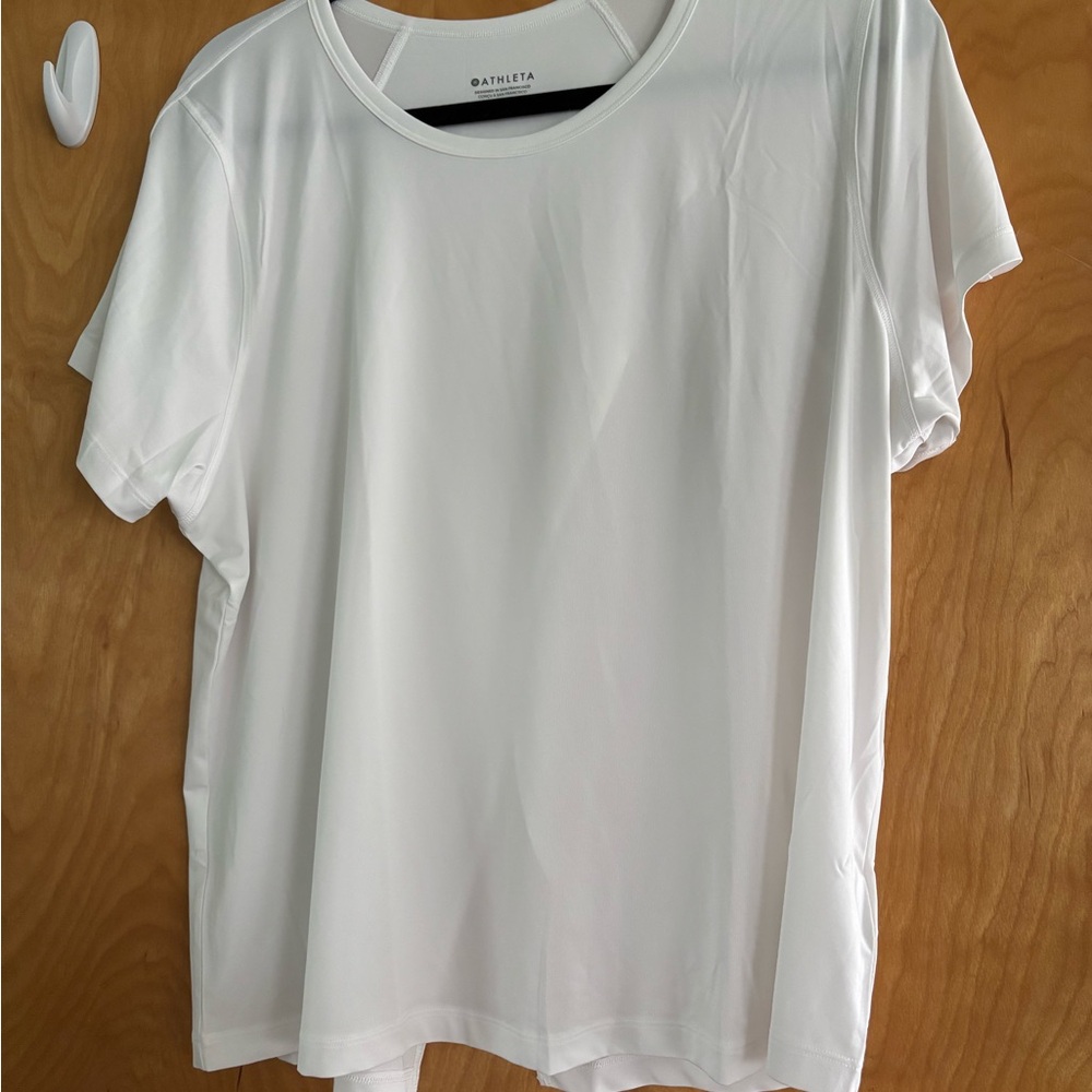 Athleta White Short Sleeve Tee